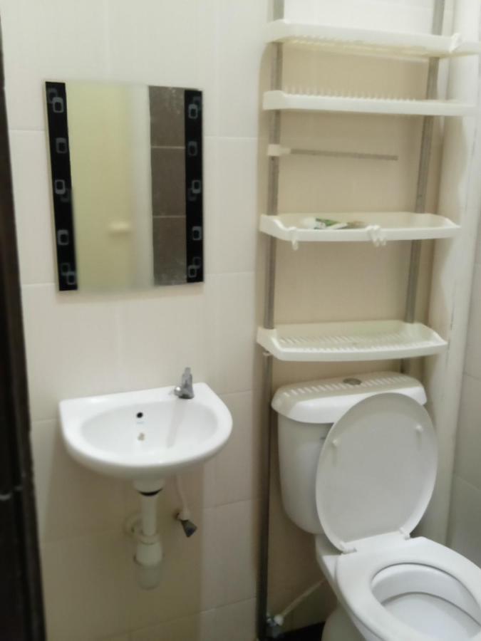 Homestay Bukit Kayu Hitam With 3 Bedrooms Not Sharing Free Wifi Eksteriør bilde