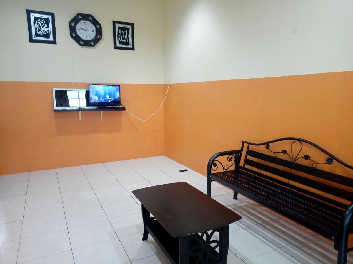 Homestay Bukit Kayu Hitam With 3 Bedrooms Not Sharing Free Wifi Eksteriør bilde