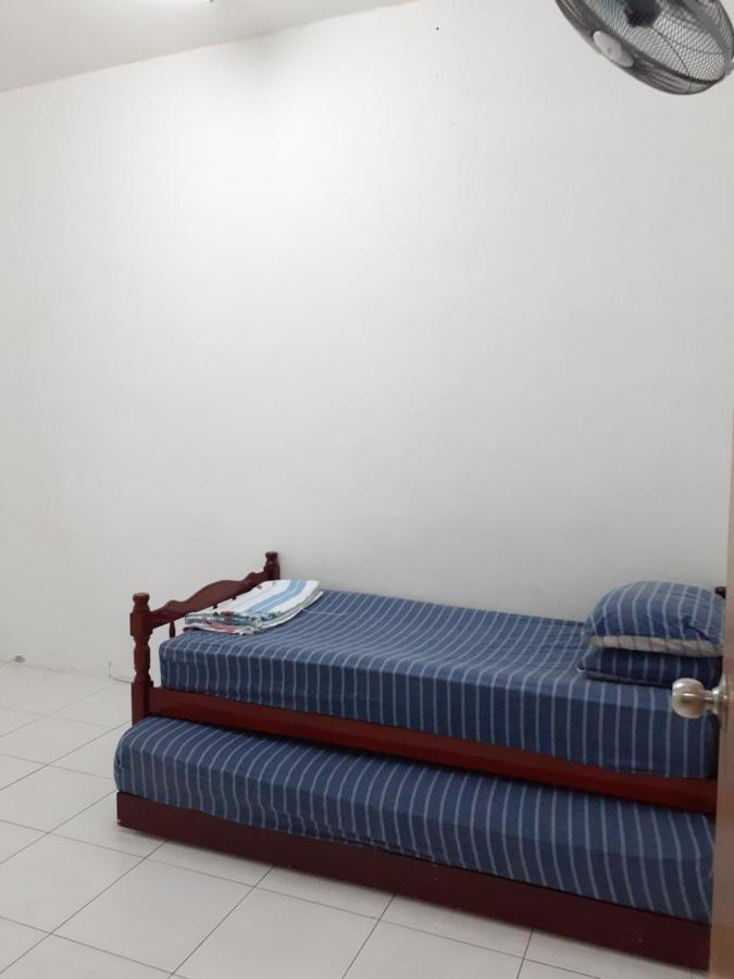Homestay Bukit Kayu Hitam With 3 Bedrooms Not Sharing Free Wifi Eksteriør bilde